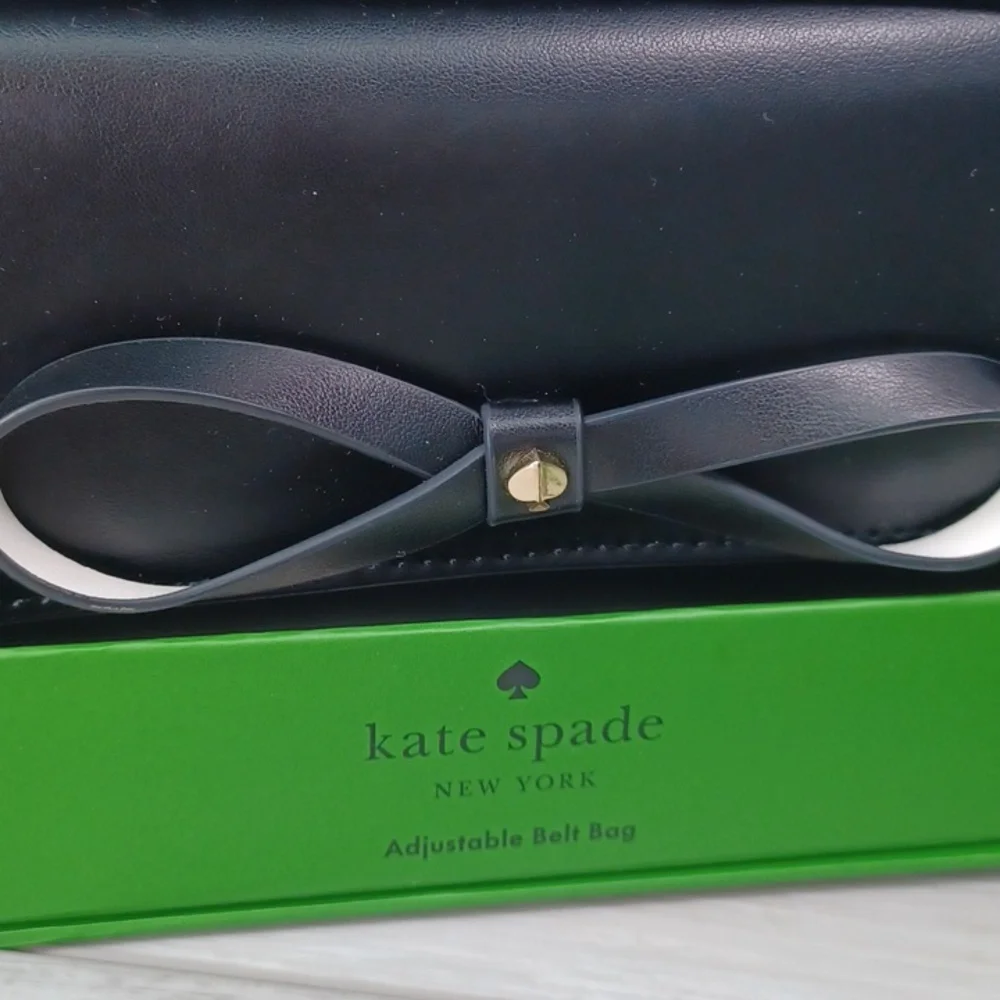 Kate Spade Adjustable Belt Bag NIB - Picture 3 of 7